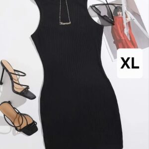 Vestido corto y señido