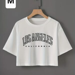 Camiseta corta deportiva.