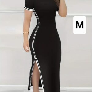 Vestido largo de mujer de mangas cortas.